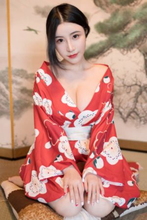 亚洲美女套图二区_国产在线视频