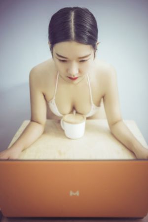 午夜成人网在线看_1080PHD高清在线观看