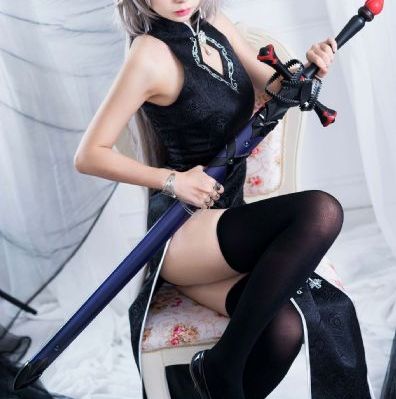 美女4人酒池肉林_BD国语在线手机播放