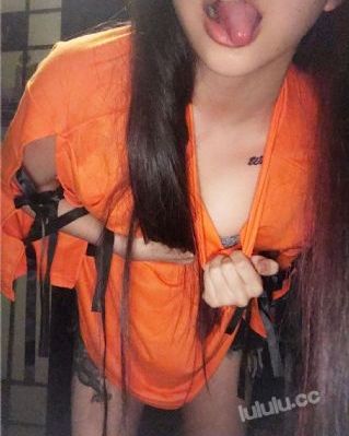 中文字幕乱码日韩_十万网红美女美酱