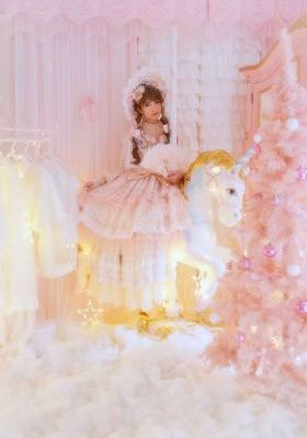 超级乱婬高洁高芳任飞_4K日韩电影在线